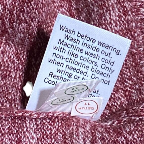 NWT Sonoma Supersoft Raglan Sweater Red Gray M Casual Minimalist Preppy Layering - Picture 7 of 8